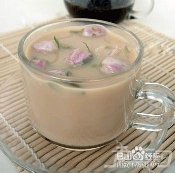花香奶茶的做法