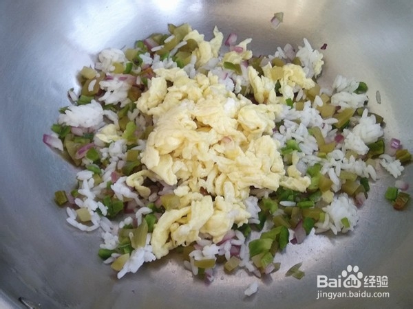 怎么做榨菜蛋炒饭
