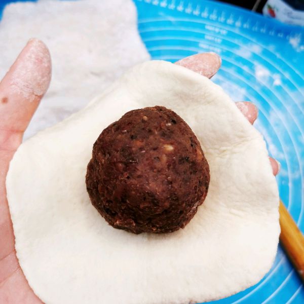 低糖果香红豆藜麦包子