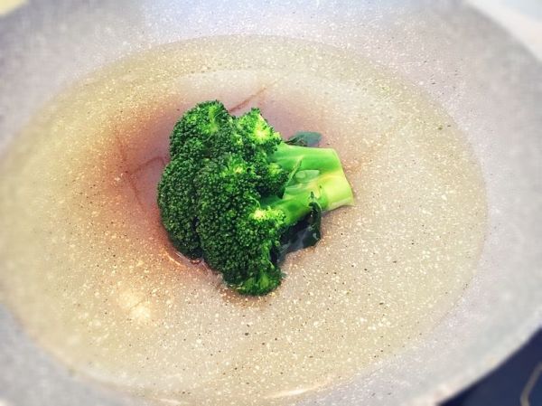 西兰花山药沙拉球