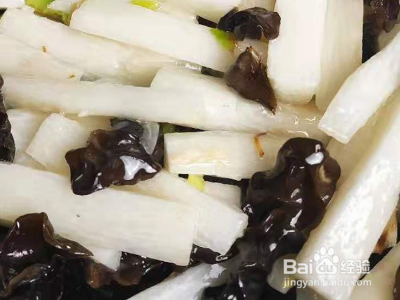 芹菜炒山药做法