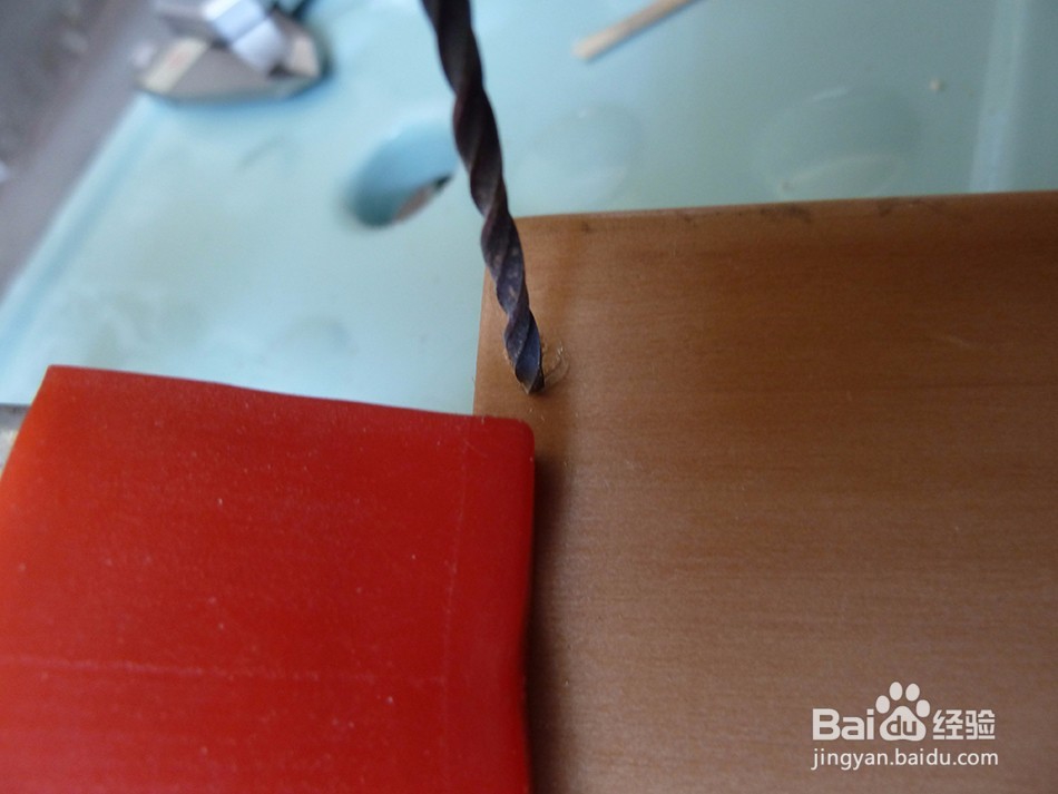 用牙签固定木条的方法