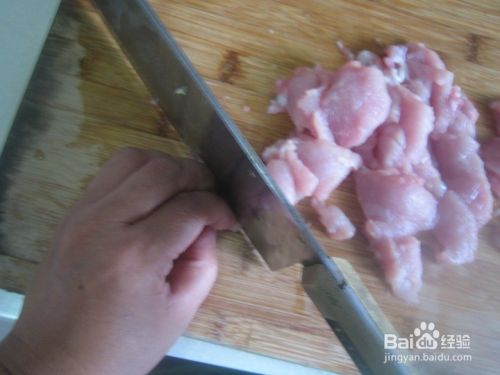 豆角猪肉胡萝卜菜肴怎样做