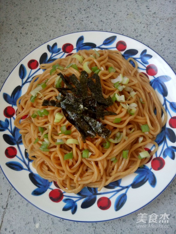 鱼露海苔凉面