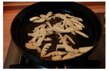 春笋荠菜炒虾仁