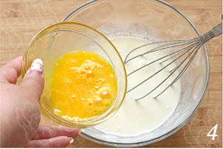 焦糖黄桃烤布蕾