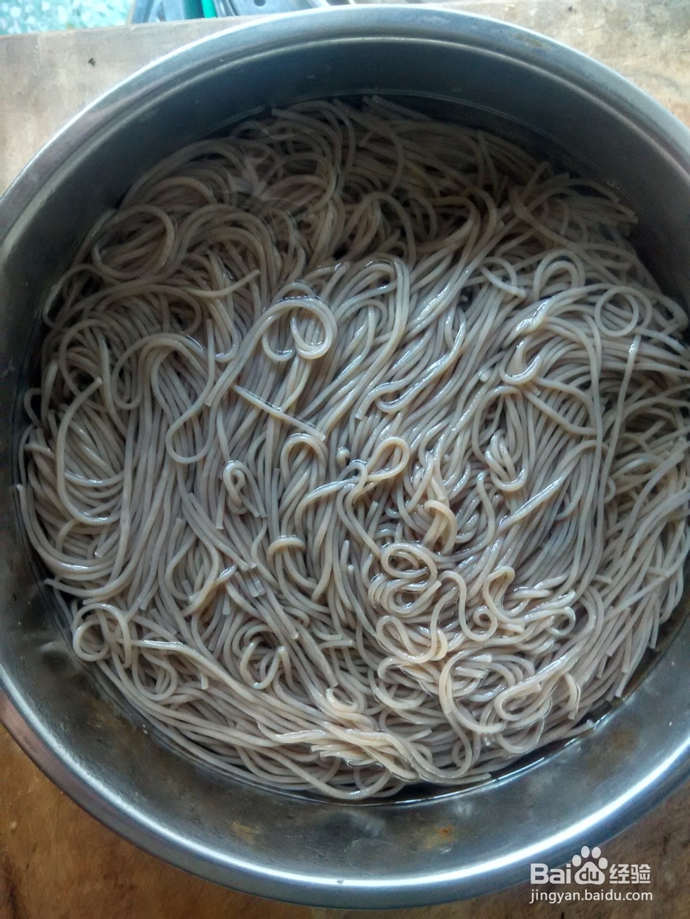 开水泡韩国冷面