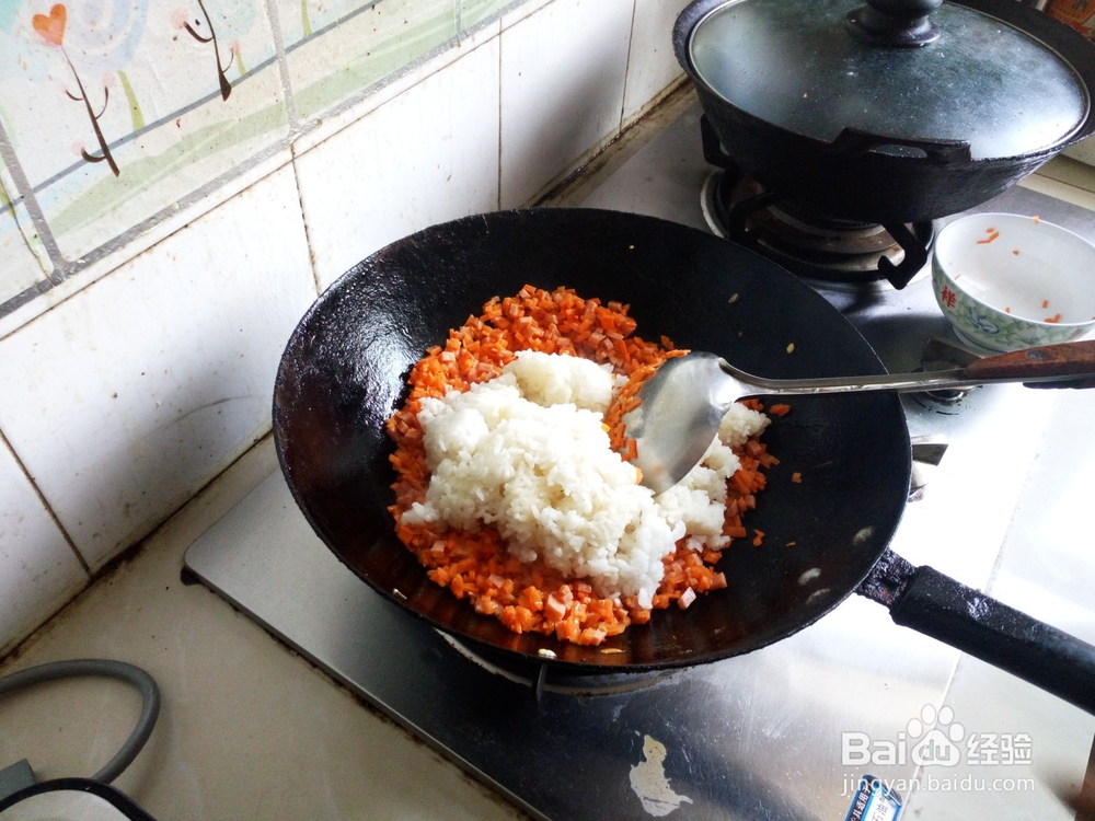 营养蛋炒饭----小盆友的大爱