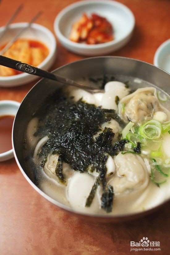 除了美人美景，更吸引人的是异域美食