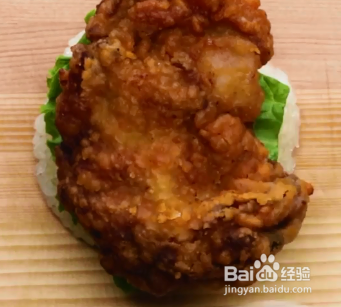 日式炸鸡米饭汉堡