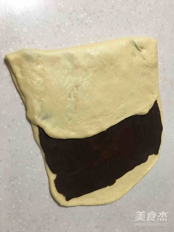 大理石纹豆沙吐司