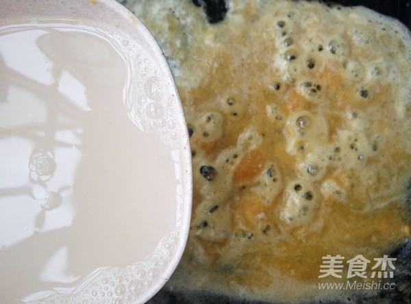 咸蛋黄豆腐的做法