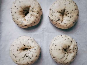 红茶牛奶贝果的做法