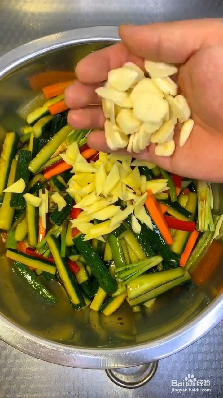 如何制作凉拌黄瓜