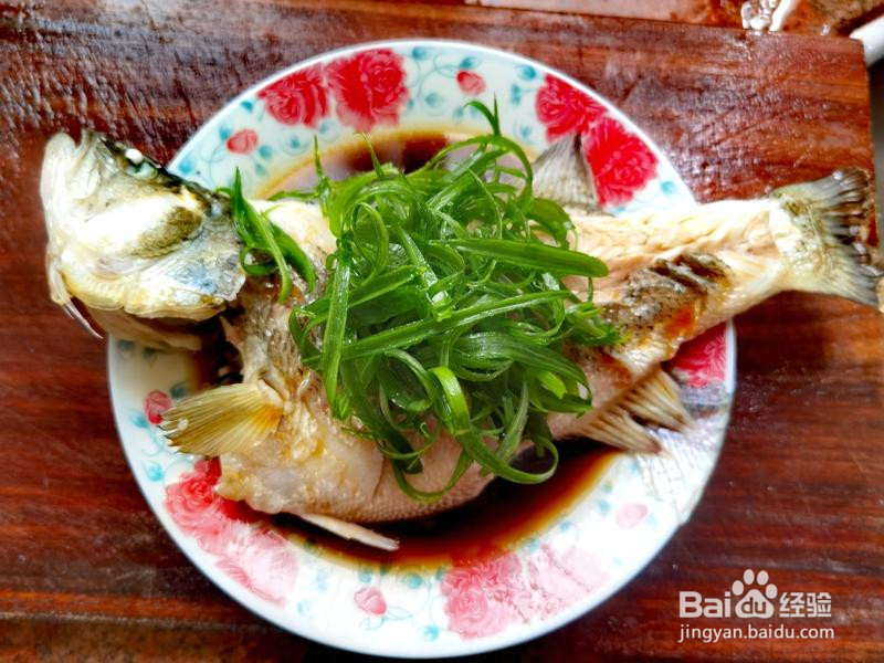 家常清蒸鲈鱼的做法