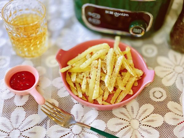 健康无油酥脆薯条在家就能做