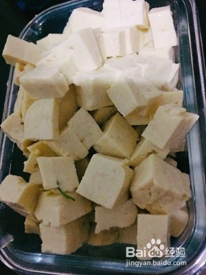 家常菜芹菜豆腐