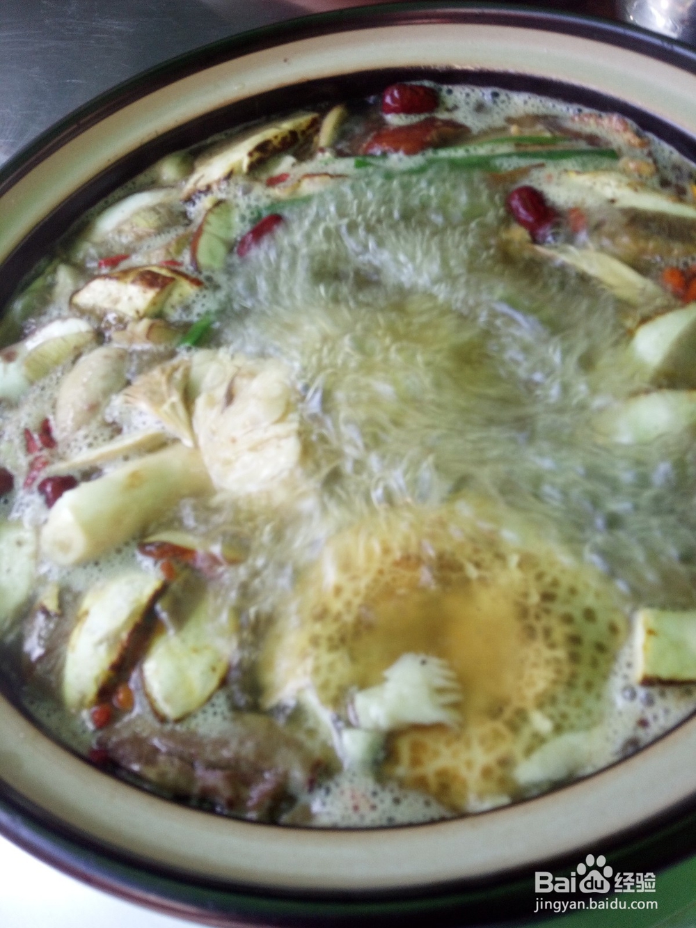 云南美食野生菌鸡枞鲜香味美吃货首选