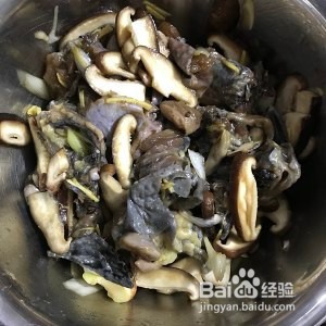 怎么做荷香蒸乌鸡