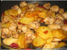 麻辣土豆烧鸡翅