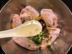 蒜香炸鸡翅、真香