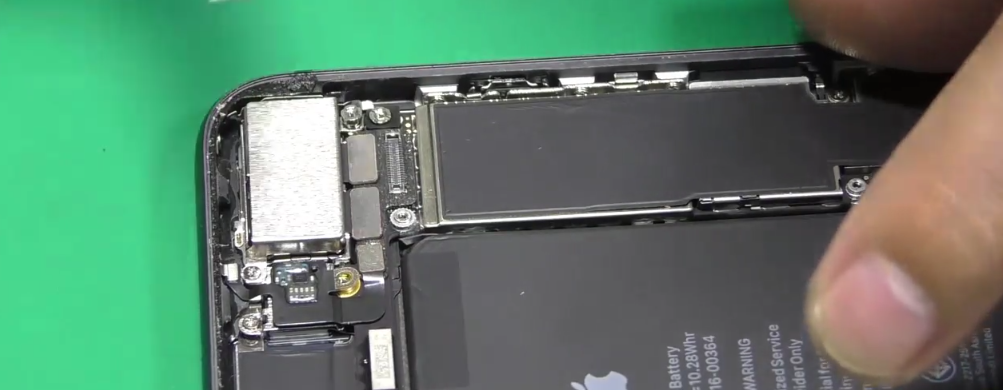 iPhone手机如何更换后置摄像头？