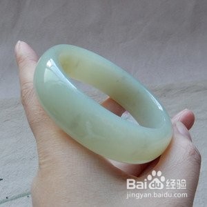 青白玉手镯怎么辨别真假