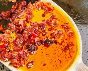 我喜欢的下饭菜【浓郁葱香味的香辣百叶丝】
