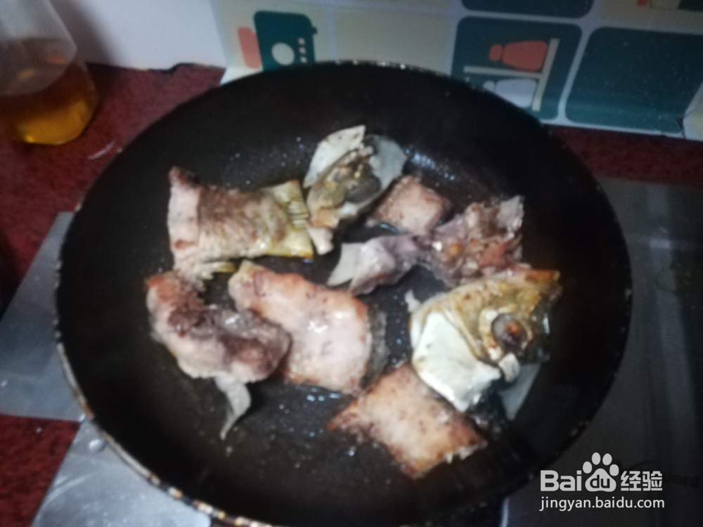 酸萝卜鲤鱼怎样做