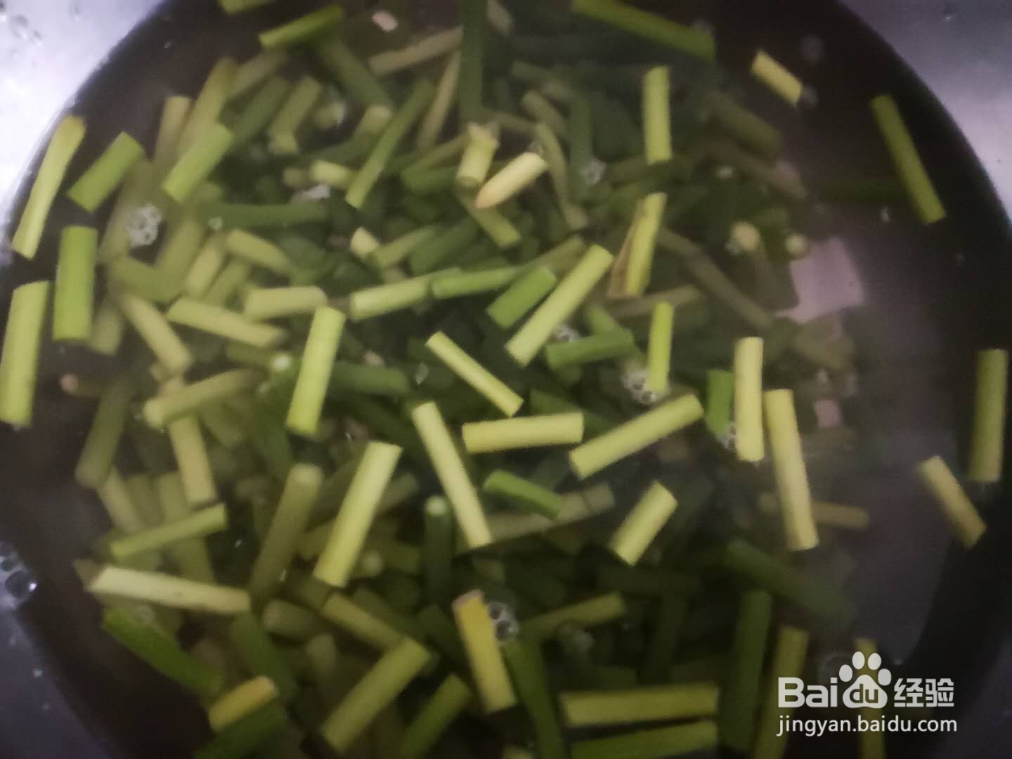 蒜苔炒肉怎么做