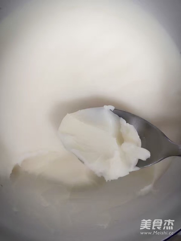 蛋黄酥的家常做法