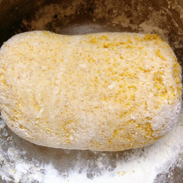 人气零食小米锅巴