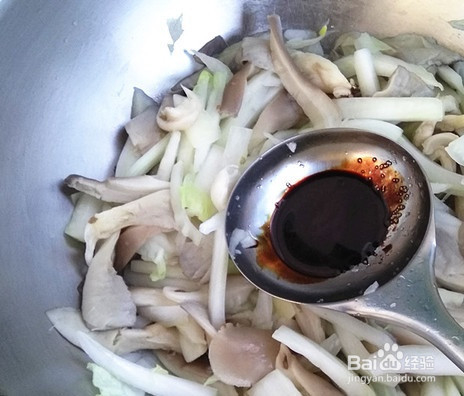 大白菜烧平菇的做法