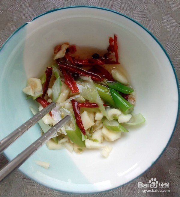 ；清爽美味凉拌西兰花