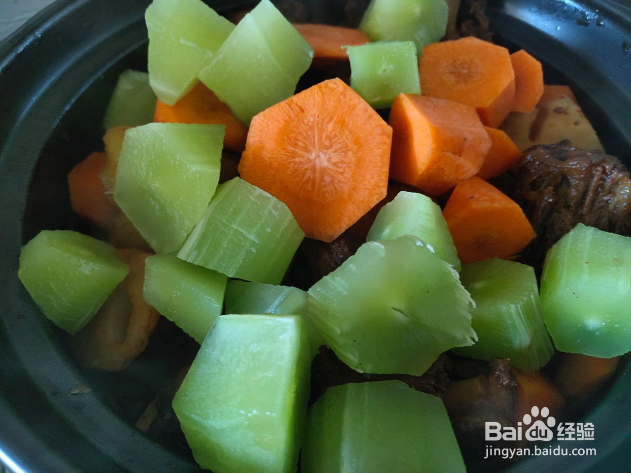 红烧什锦牛尾的做法