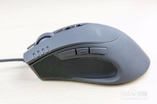 鼠标两侧的四个键怎么用？