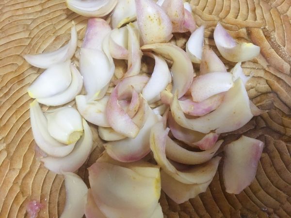 板栗莲子百合甜汤