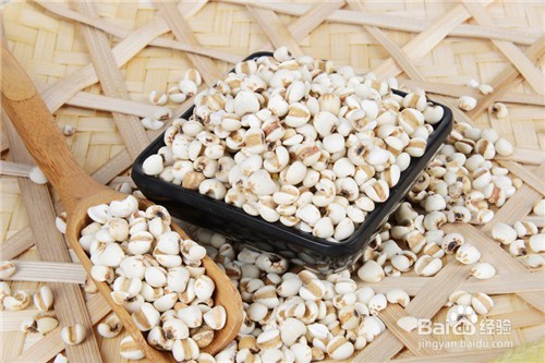 秋季养生经常吃这7种食物，皮肤会变得白嫩光滑