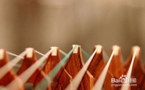 弹古筝时如何避免弹奏时杂音？