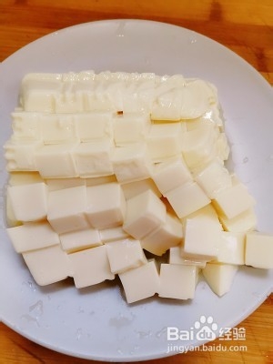 鲜美蘑菇豆腐汤的美味做法