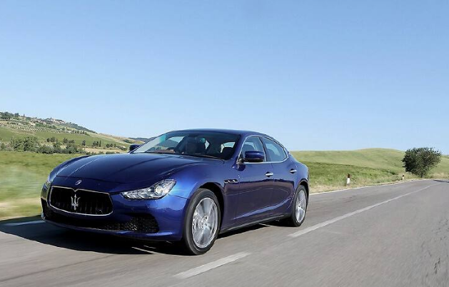 杨洋开的什么车