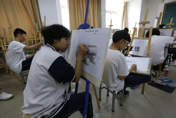 云南师范大学二本专业 云南师范大学有哪些二本专业，最低二本线是多少