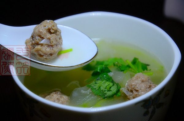 羊肉丸子冬瓜汤