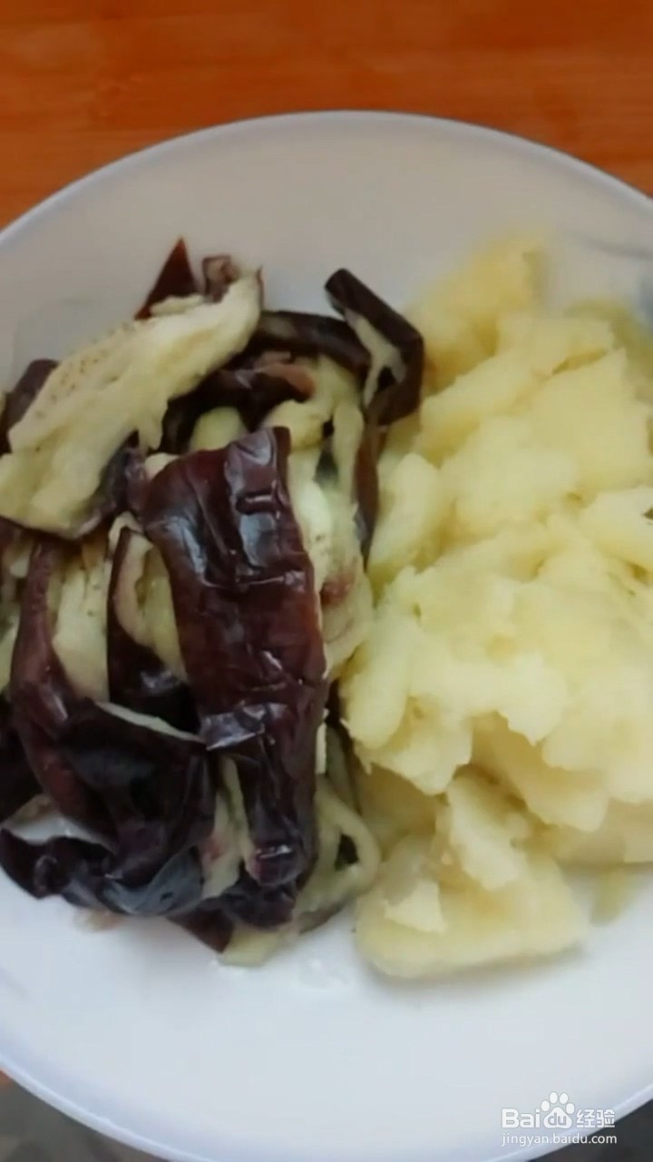 如何制作茄子炒土豆