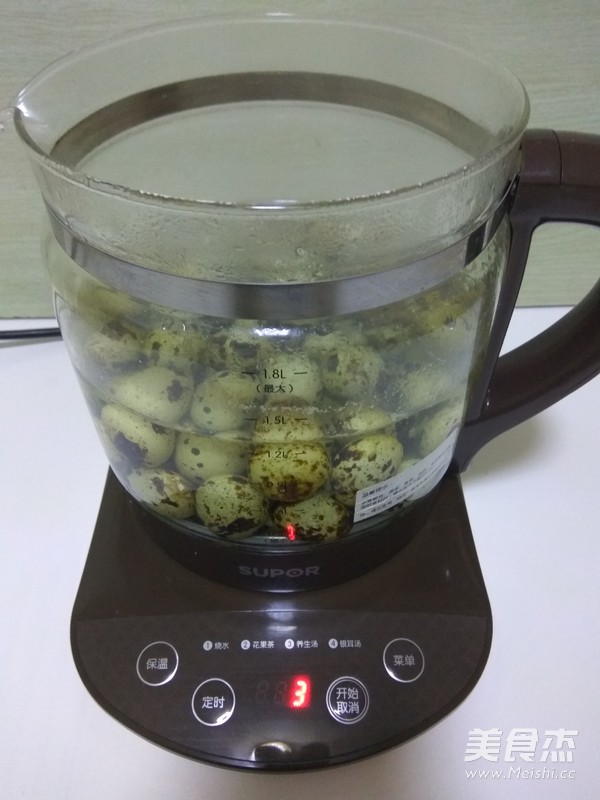 五香鹌鹑蛋的做法