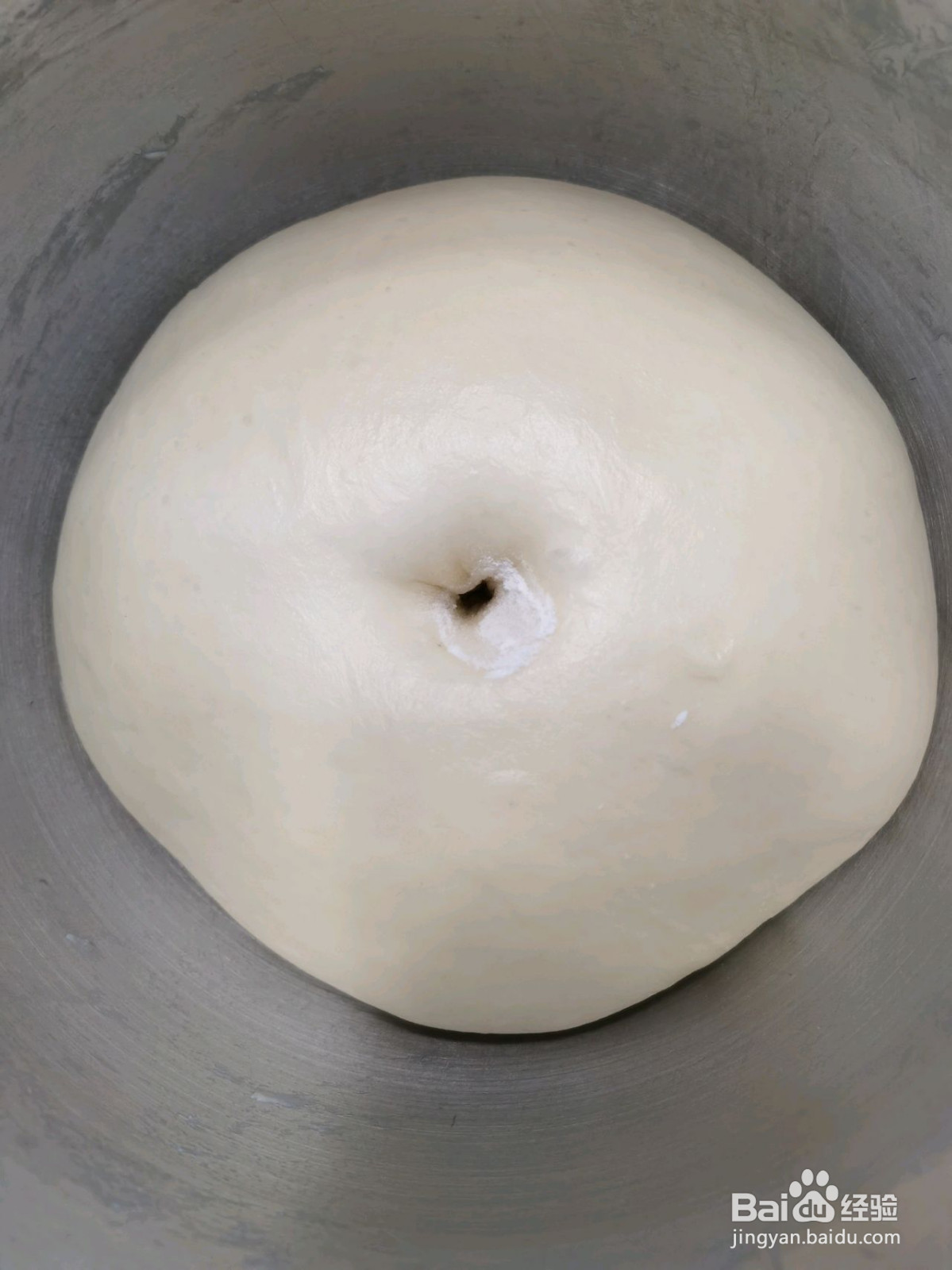 萌萌的熊掌肠仔包的做法