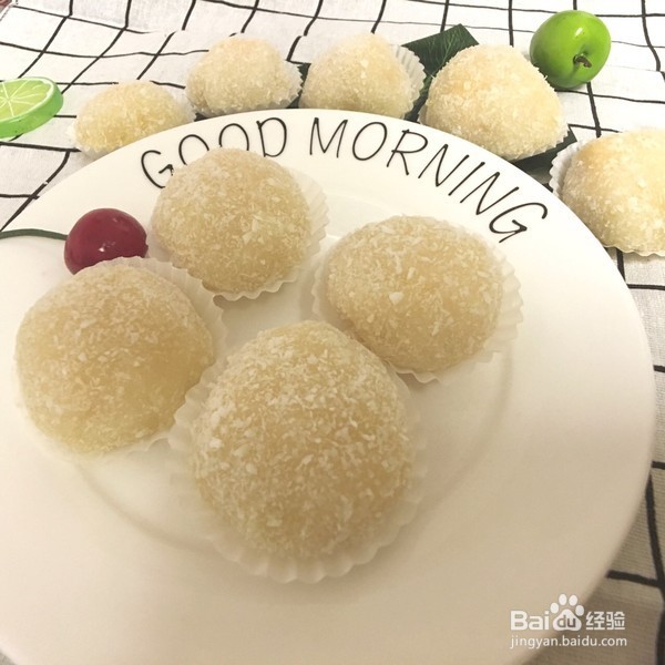 如何做一份芒果椰香糯米糍