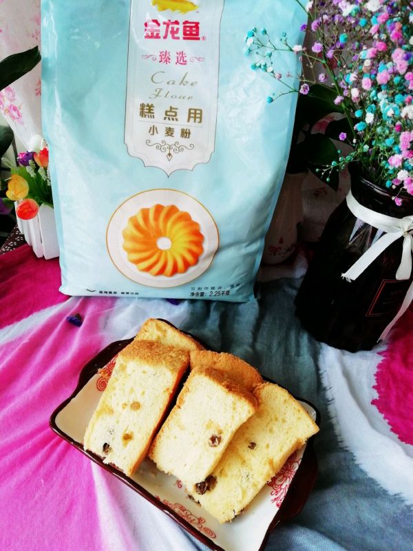 葡萄干戚风蛋糕