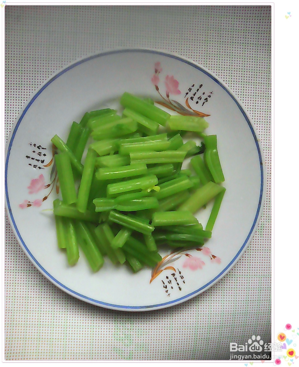 家常饭菜随意做——花生拌芹菜