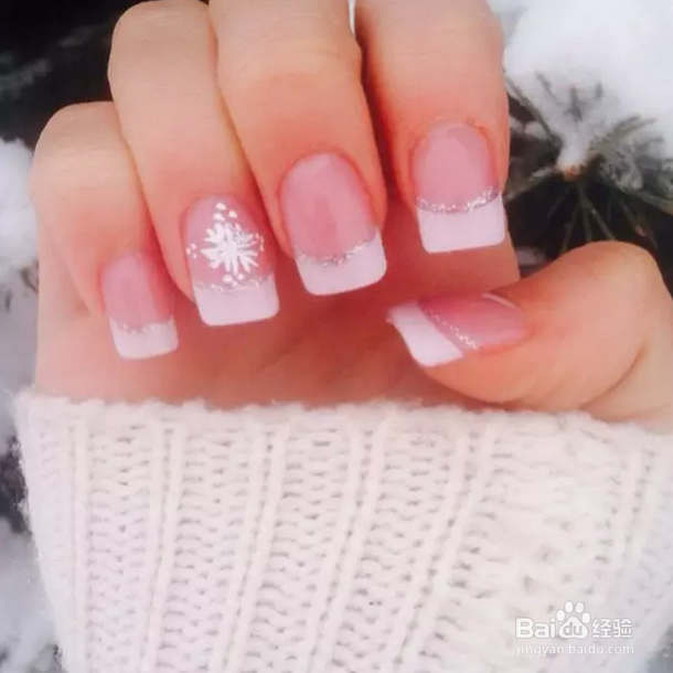 时尚美甲的方法